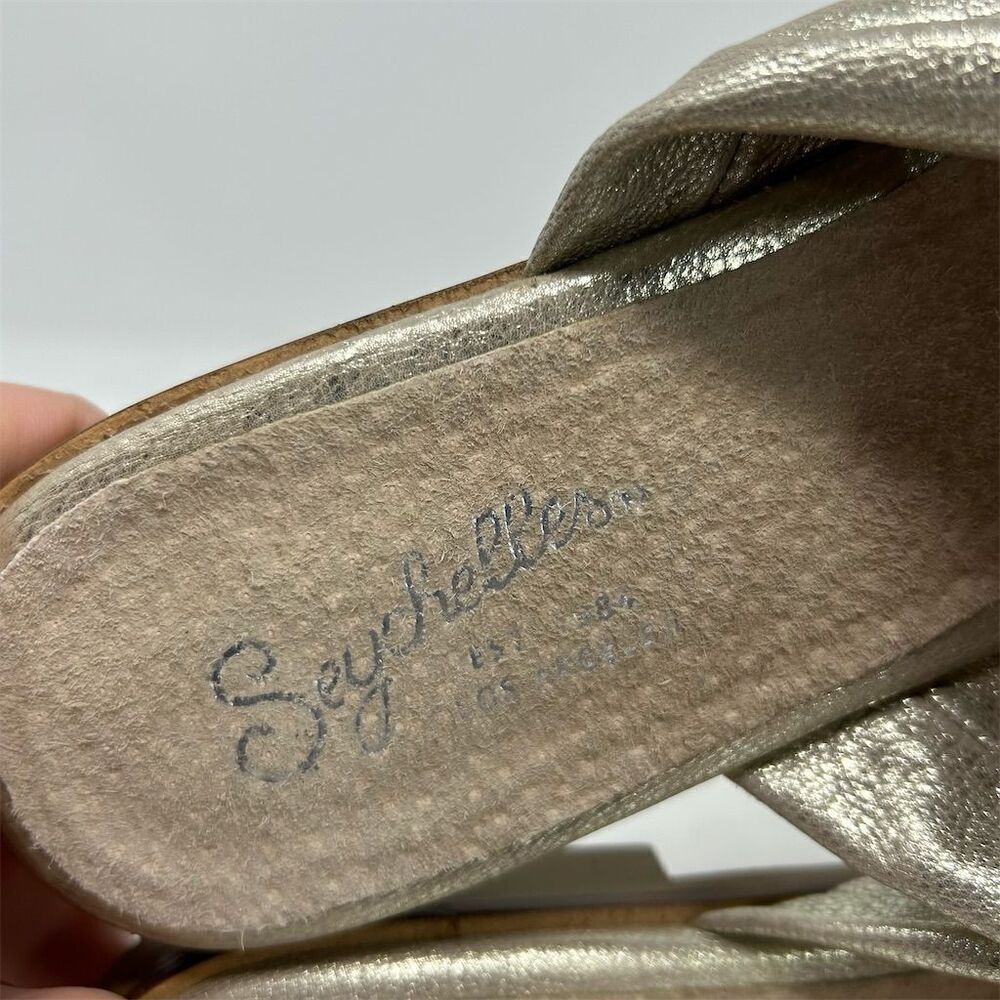 Seychelles Gold Metallic Leather Strappy Slip On Sandals Size 8 Casual Flat - Picture 11 of 12